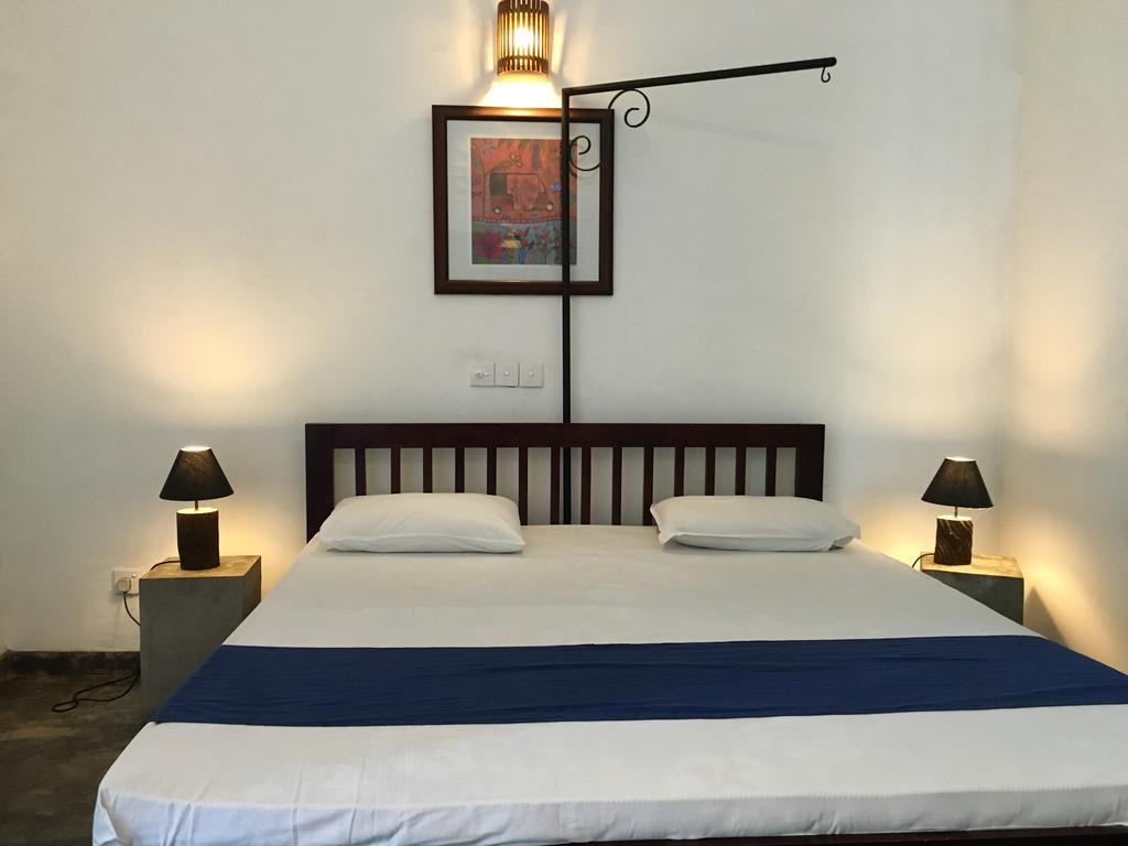 Colombo Beach Hostel Dehiwala-Mount Lavinia ห้อง รูปภาพ